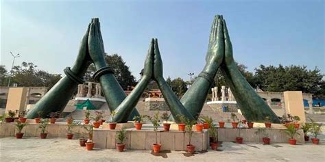 Varanasi's Namo Ghat With 3 Folded Hand Sculptures Emerge As Top ...