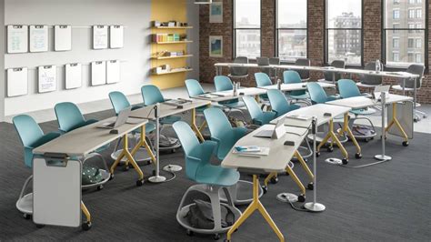 Verb Rolling Tables & Whiteboard Easels for Classroom | Steelcase