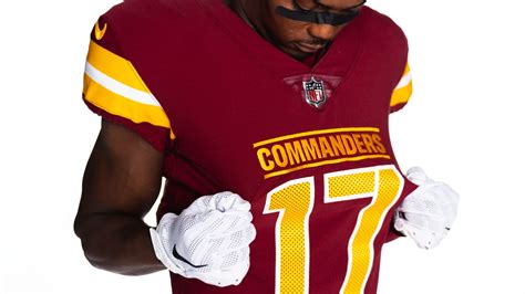 PHOTOS | Washington Commanders unveil new uniforms