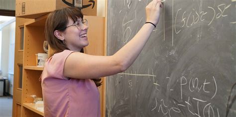 USA Physics Senior Performs Research Internship at Harvard University | Arts and Sciences News