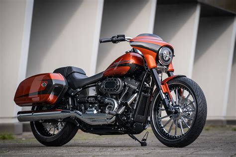 Harley Davidson Sport Glide Umbau - De Autos Gallerie