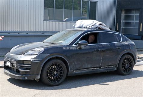 2023 Porsche Macan EV Spied With Taycan-Inspired Headlights - autoevolution