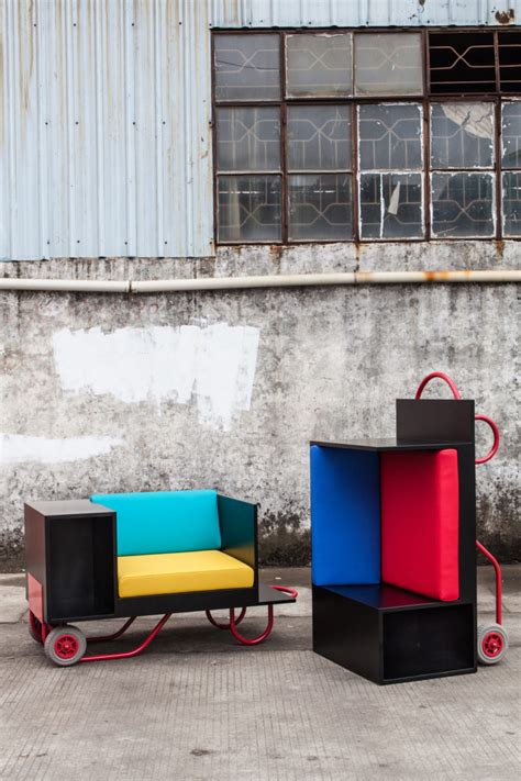 Flexible, Movable Furniture Inspired by Hand Trucks