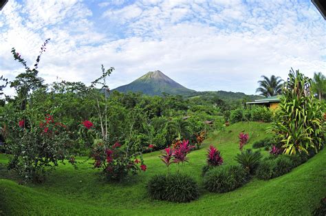 Arenal Manoa - Bill Beard Costa Rica