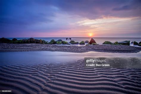 Ripple Sunrise High-Res Stock Photo - Getty Images