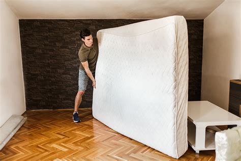 How to Move a Mattress by Yourself in 7 Steps - Taskrabbit Blog