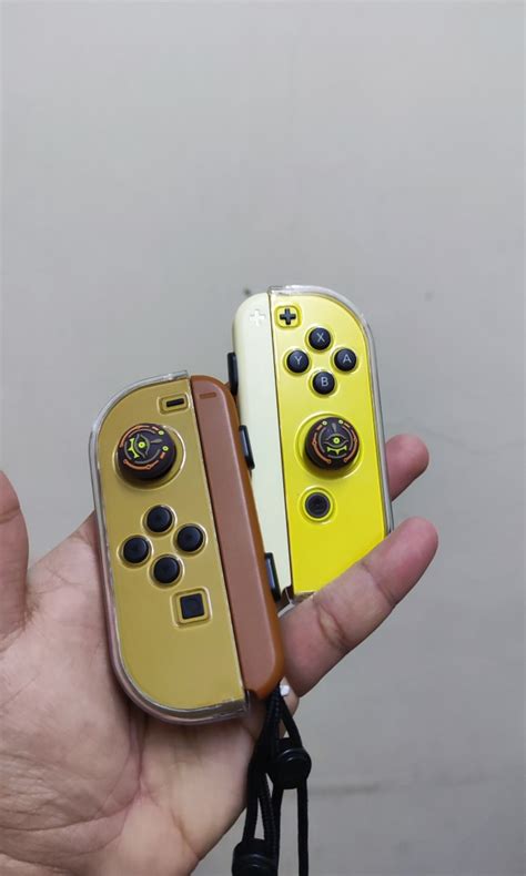 Original Nintendo Switch Joycon Pokemon Eevee and Pikachu Edition ...