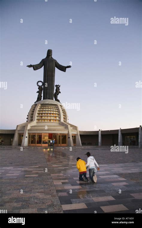 MEXICO Guanajuato Cristo Rey shrine Cubilete large statue of Jesus ...