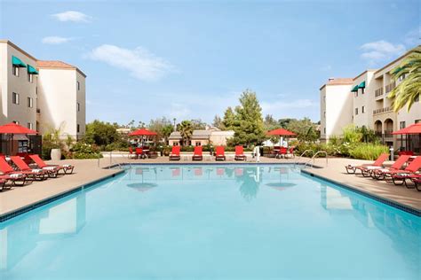 Embassy Suites by Hilton Temecula Valley Wine Country Pool: Pictures & Reviews - Tripadvisor