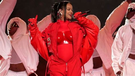 Rihanna's Halftime Performance Beaty: Every Fenty Product She Wore ...