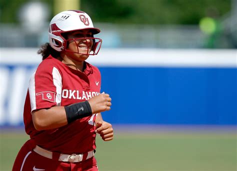 Former OU softball star Jocelyn Alo named 2021-22 Big 12 Female Athlete of the Year