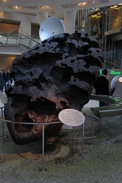 The Willamette Meteorite, American Museum of Natural History ...