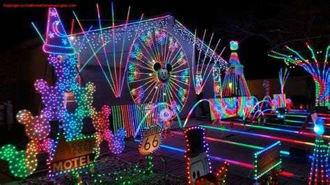 These are the best holiday lights in the Bay Area