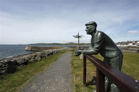 Port William Visitor Guide - Accommodation, Things To Do & More | VisitScotland