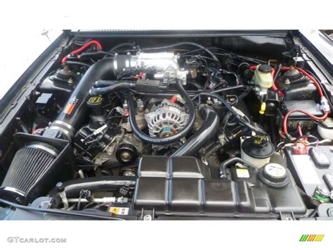 2002 Ford Mustang GT Coupe 4.6 Liter SOHC 16-Valve V8 Engine Photo ...