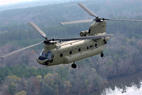 US delivers new Chinook helicopter to Turkey despite F-35 problem | Daily Sabah