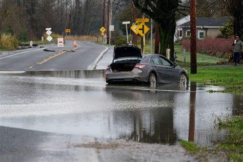 Flooding in Washington state not as severe as earlier storm