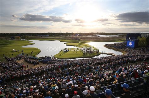 2018 Ryder Cup Closing Ceremony Le Golf National Paris Images | Golf ...