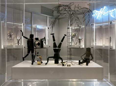 Tiffany & Co. at Dover Street Market New York, space inspired by Gene ...