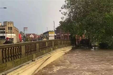 'Danger to life' severe flood warnings across Derby as Storm Babet grips city - Derbyshire Live