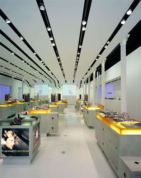 MAC Cosmetics Store - SoHo New York - Architizer