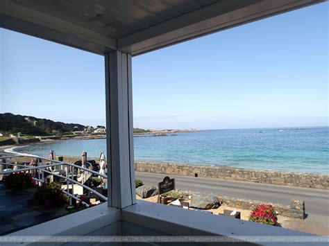 Cobo Bay Hotel in Guernsey - The Globe Trotter