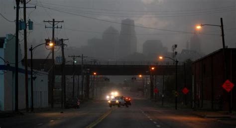 Severe thunderstorm warning issued for entire Kansas City area as ...