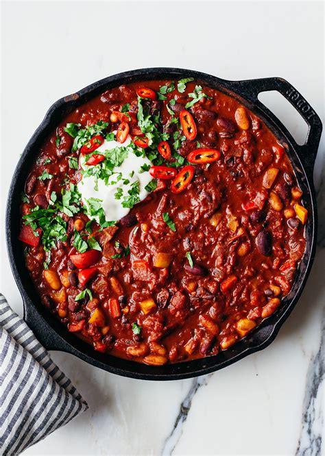 Ultimate Vegan Chilli - SO VEGAN