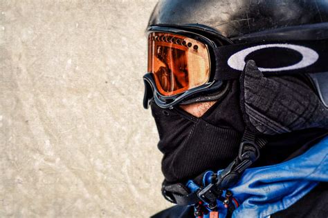 The 10 Best Ski Goggles 2018: Polarized, Mirrored, & Anti Fog | Sport Consumer