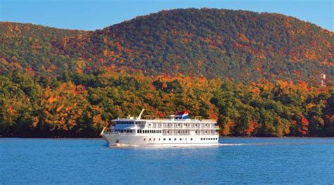 3 River Cruises for Fall Foliage - Samantha Brown's Places to Love | Hudson river cruises, River ...