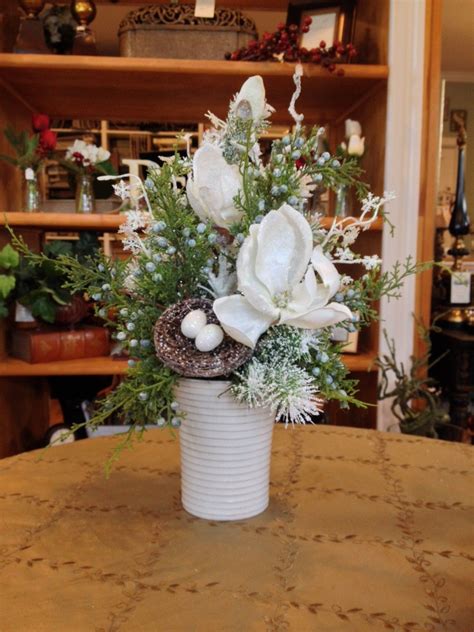 "White Christmas" flower arrangement Christmas Flower Arrangements ...