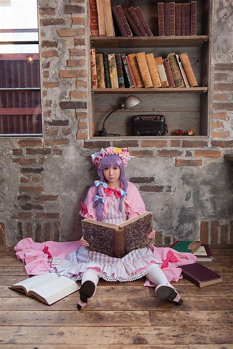 Patchouli Knowledge Cosplay - Touhou Project (14) | Cosplay … | Flickr