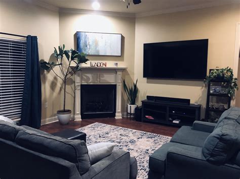 New living room set-Up. Thoughts? : r/malelivingspace