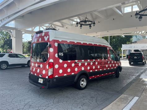 Accessible Minnie Van Reservations Now Open to All Walt Disney World ...