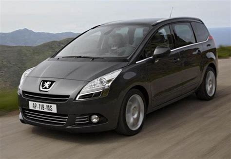 Peugeot 5008 Photos and Specs. Photo: 5008 Peugeot Characteristics and ...