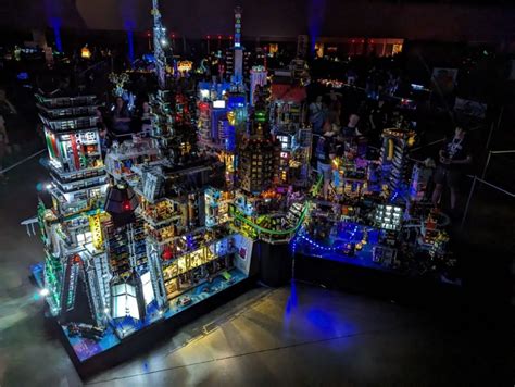 This Lego Cyberpunk City Called New Hashima Is Unreal