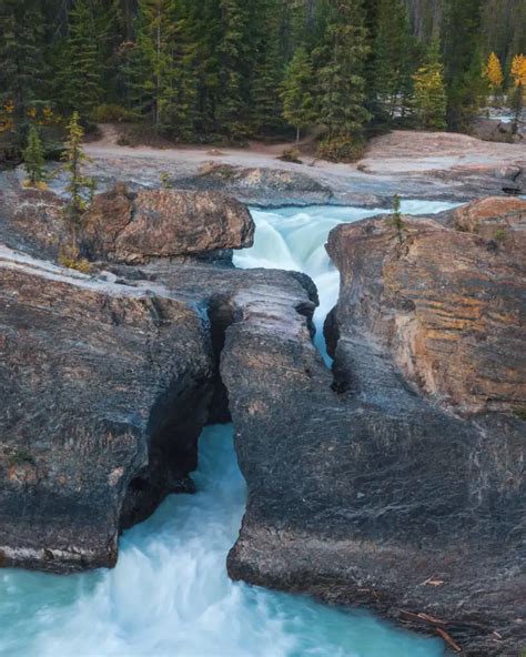 How to Visit NATURAL BRIDGE in Yoho - SEEING THE ELEPHANT