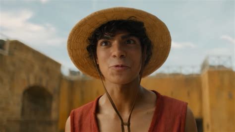 Who Is Iñaki Godoy, The Mexican Actor Who Gives Life To Monkey D. Luffy ...