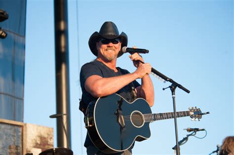 The 10 Best Trace Adkins Songs of All-Time