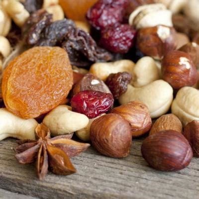 Dried fruits in perfumery – Fragrenza