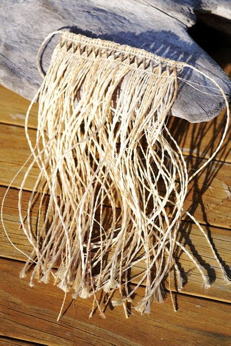 AllFlax - contemporary flax weaving: mini kahu | Flax weaving, Weaving, Raffia crafts