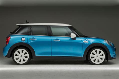 New five-door Mini hatchback revealed – exclusive studio pictures | Autocar