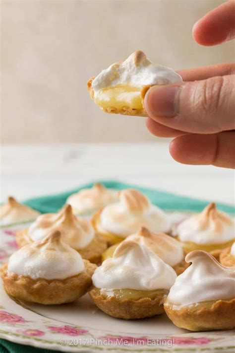 Mini Lemon Meringue Pies - Pinch me, I'm eating