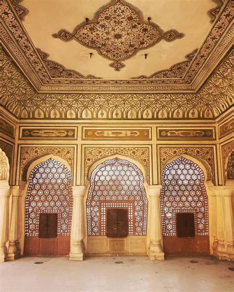 Ayesha Abroad op Instagram: "Hawa Mahal Interior #jaipur #rajasthan # ...