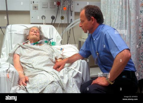 Hospital chaplain patient hi-res stock photography and images - Alamy