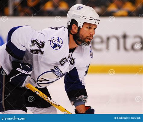 Martin St. Louis, Tampa Bay Lightning Editorial Photography - Image of athlete, martin: 64503022