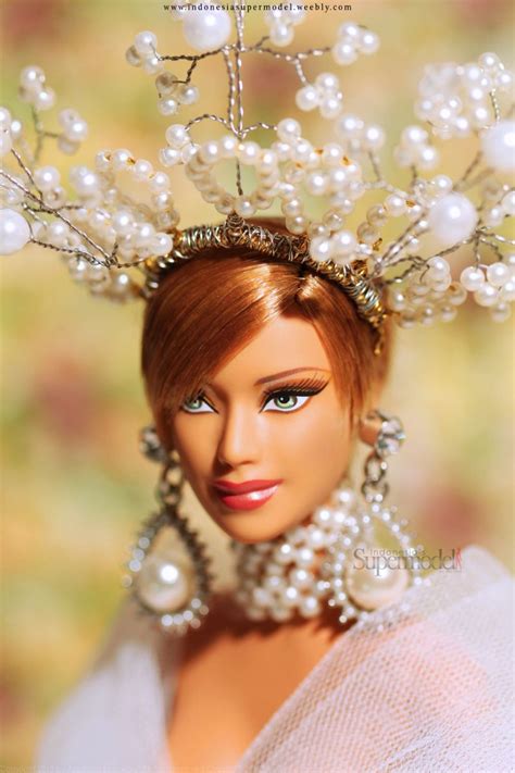 Beautiful Dolls, Barbie Dolls, Crown Jewelry, Couture, Tango, Amazing ...