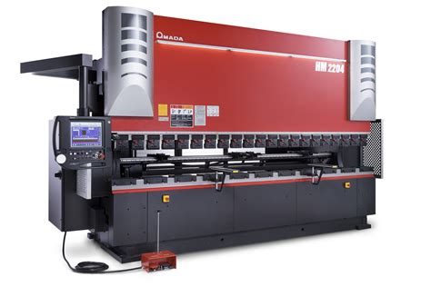 HM 2204 — High-Precision Hydraulic Press Brake | AMADA CANADA