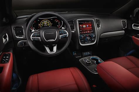 2016-Dodge-Durango-RT-interior-02 - Motor Trend en Español