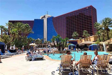 4 Rio Las Vegas Pools: Hours, Prices